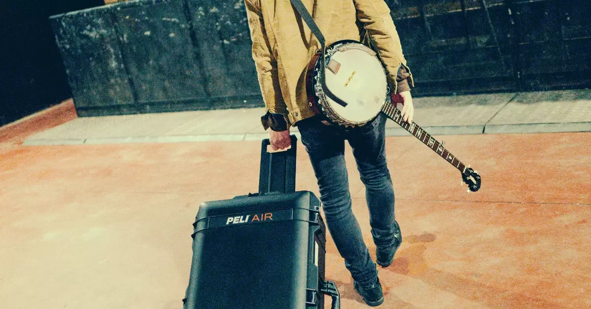 THE ULTIMATE GUIDE TO PROTECTING YOUR INSTRUMENT ON TOUR 